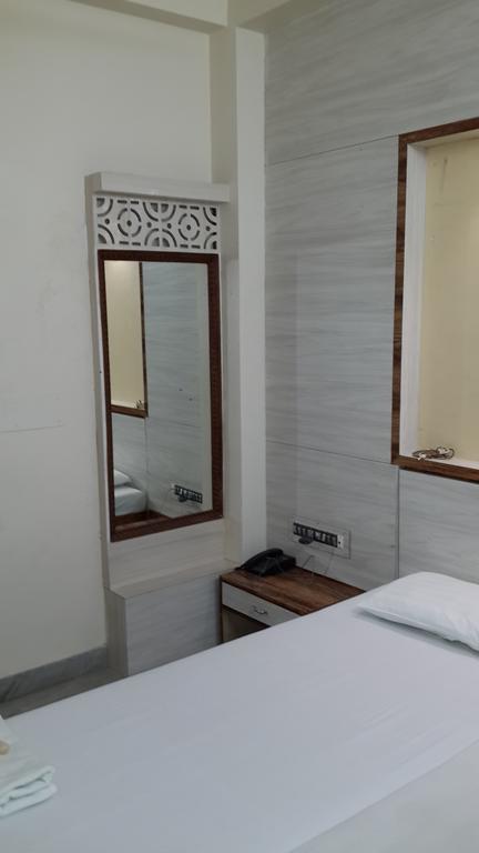 Hôtel Rupasi Bangla à Calcutta Chambre photo